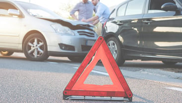 Selling Car Insurance: Top 14 Tips
